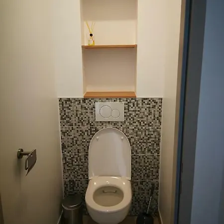 Appartement beau T2 lumineux 1er etage à Rochefort-sur-Mer Extérieur photo