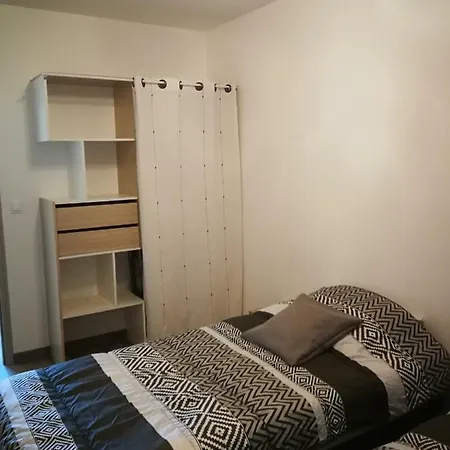 Appartement beau T2 lumineux 1er etage à Rochefort-sur-Mer Extérieur photo