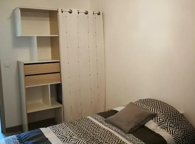 Beau T2 Lumineux 1Er Etage